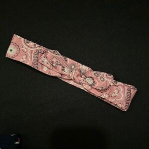 ***** Pink Bandana print Knot Headband - Thin Style  PNKBAN  Handmade NWT Boutiq